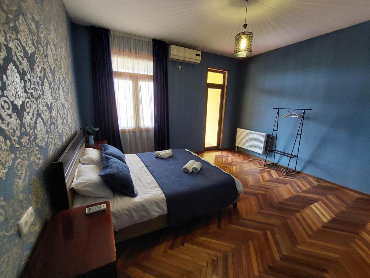 Guesthouse "Door" In Sighnaghi Exterior photo